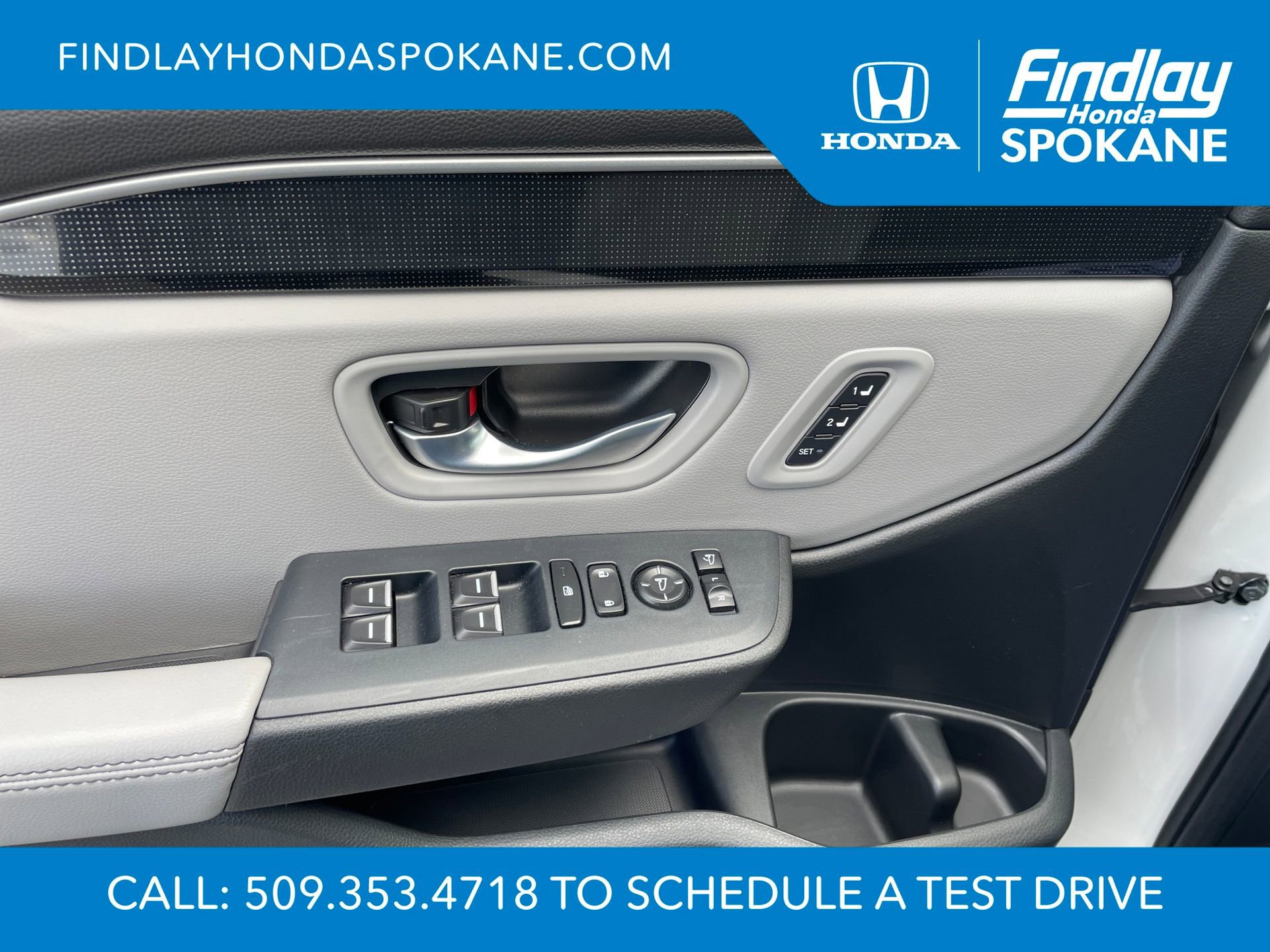Used 2025 Honda Pilot Elite image 7