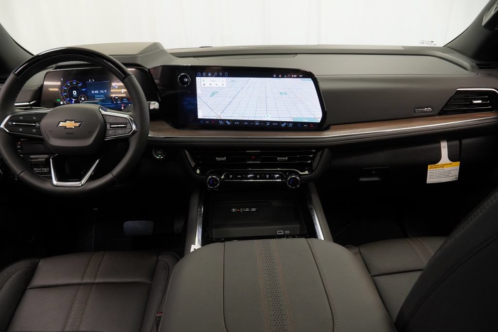 New 2026 Chevrolet Suburban High Country AWD/4WD image 8