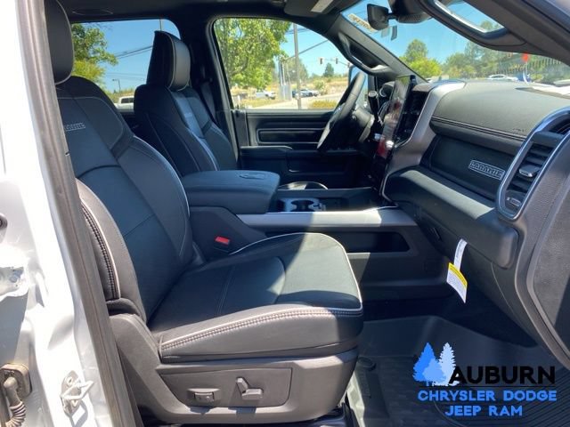 New 2026 RAM 3500 Laramie AWD/4WD image 13