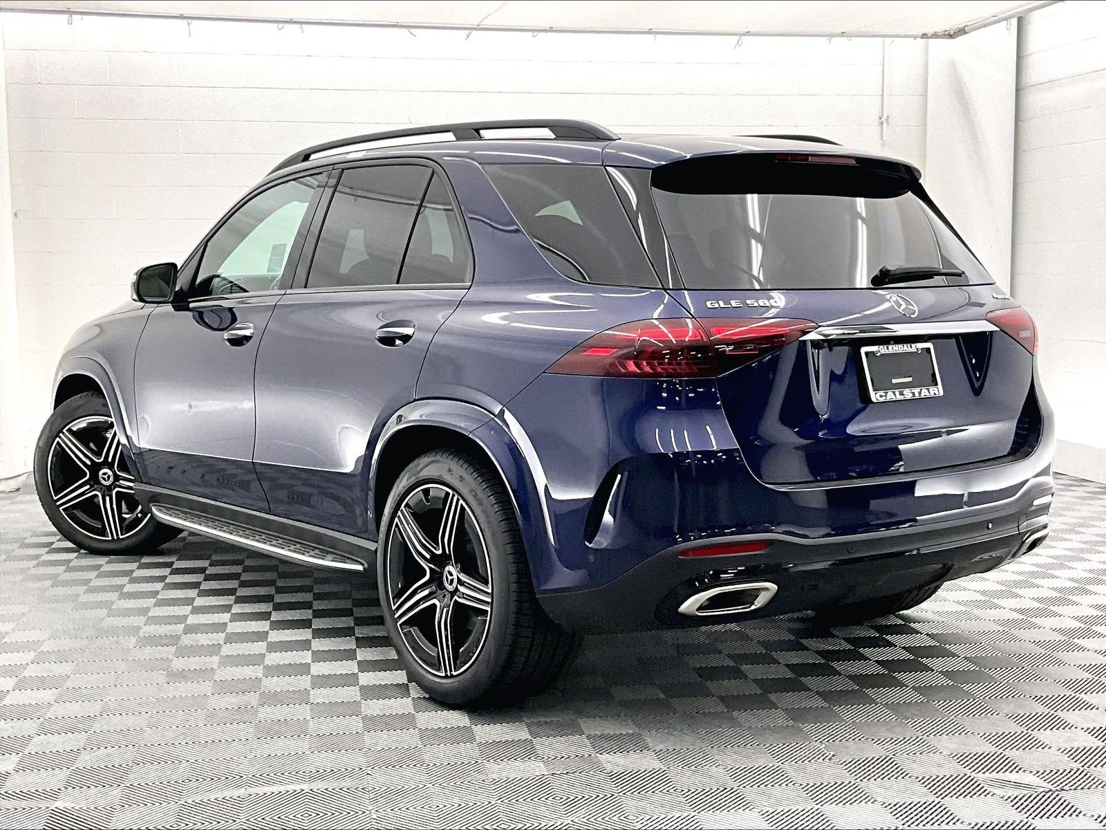 New 2026 Mercedes-Benz GLE 580 4MATIC image 2