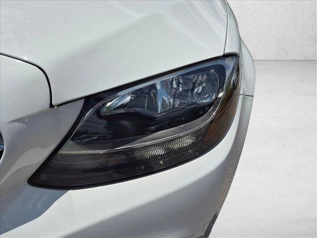 Used 2018 Mercedes-Benz C 300 4MATIC Sedan image 7