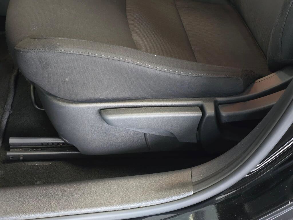 Used 2024 Nissan Sentra SV FWD image 20