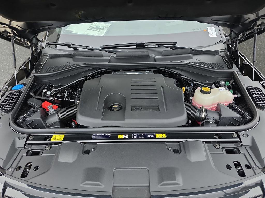 New 2026 Land Rover Range Rover SE AWD/4WD image 32