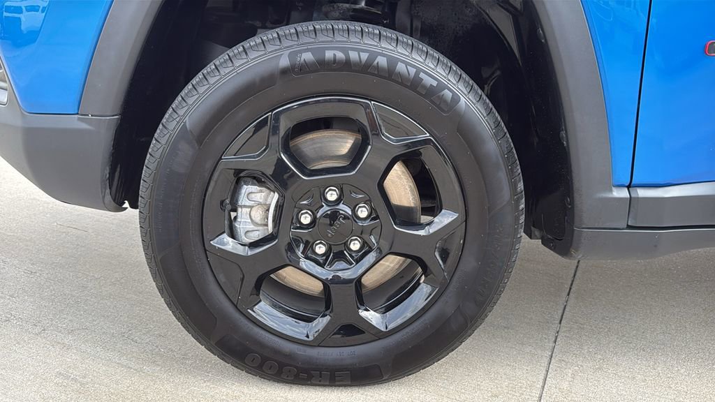 Used 2024 Jeep Compass Trailhawk image 31