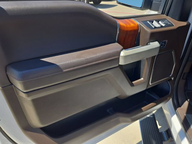 Used 2016 Ford F150 King Ranch w/ Equipment Group 601A Luxury AWD/4WD image 21