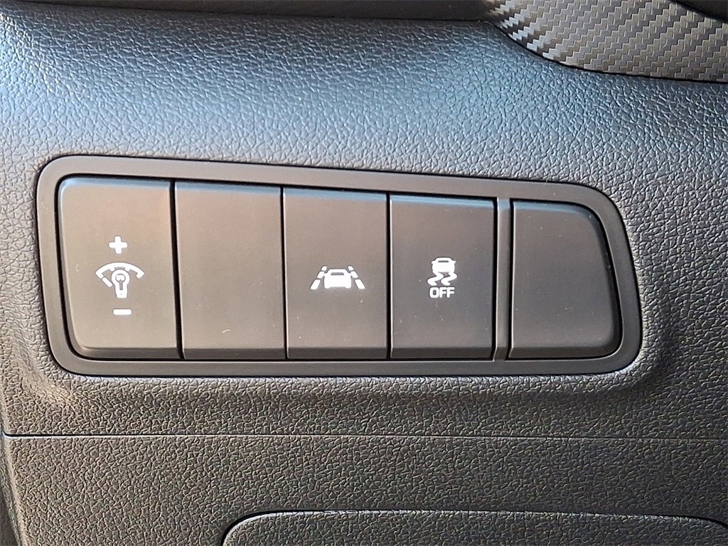 Used 2021 Hyundai Tucson SE image 23