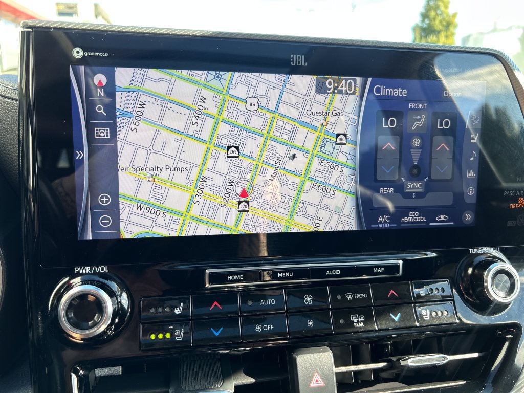 Certified 2022 Toyota Highlander Platinum AWD/4WD image 22