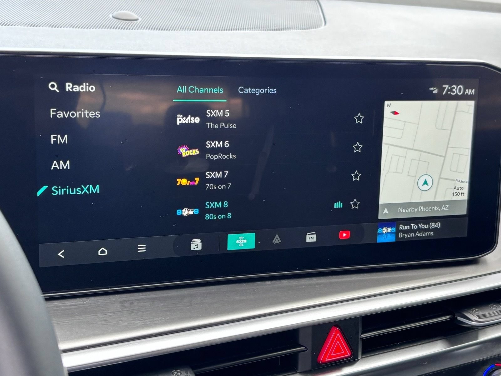 Used 2025 Kia Sorento EX w/ EX Panoramic Sunroof Package FWD image 28