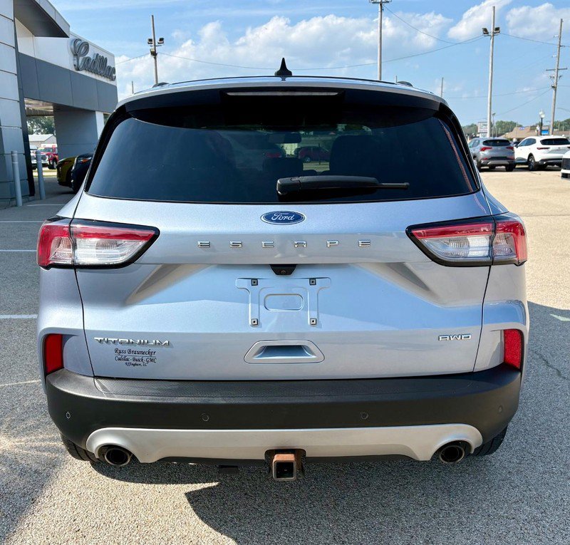 Used 2022 Ford Escape Titanium w/ Class II Trailer Tow Package AWD/4WD image 4