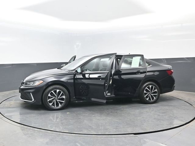 Used 2025 Volkswagen Jetta S FWD image 28