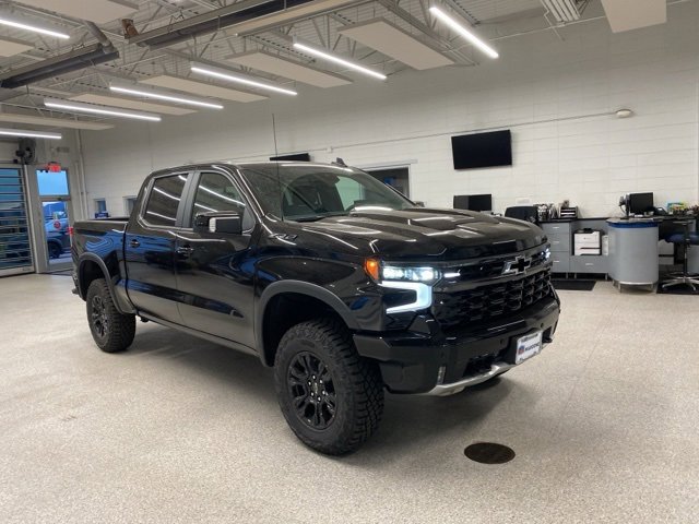 New 2026 Chevrolet Silverado 1500 ZR2 image 3
