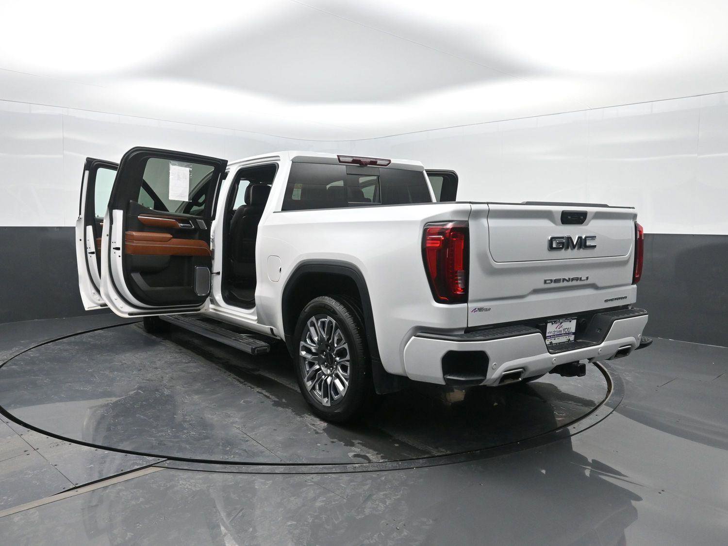 Used 2024 GMC Sierra 1500 Denali Ultimate image 51