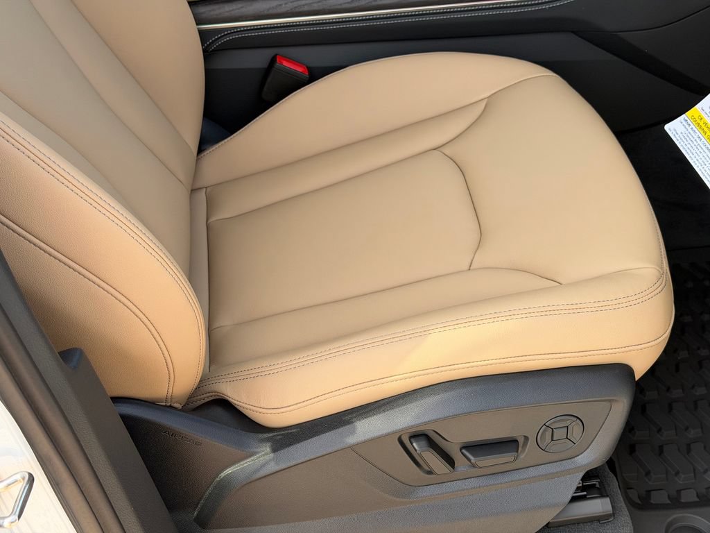 New 2026 Audi Q7 2.0T Premium Plus AWD/4WD image 8