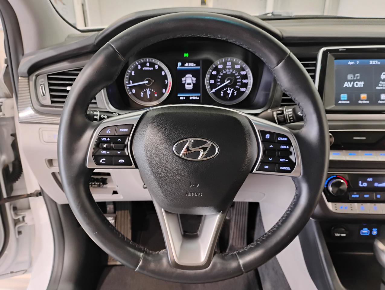 Used 2018 Hyundai Sonata Limited image 21