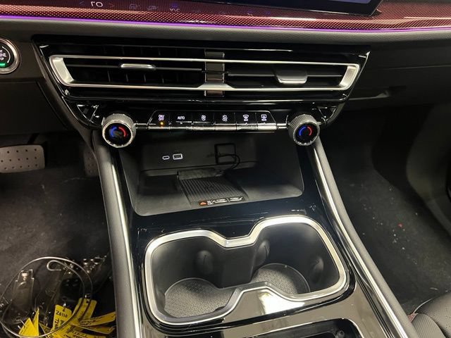 New 2026 Chevrolet Traverse RS AWD/4WD image 10