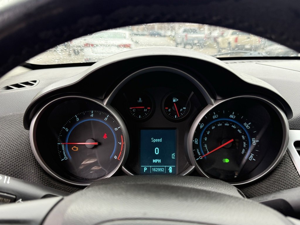 Used 2011 Chevrolet Cruze LT image 13