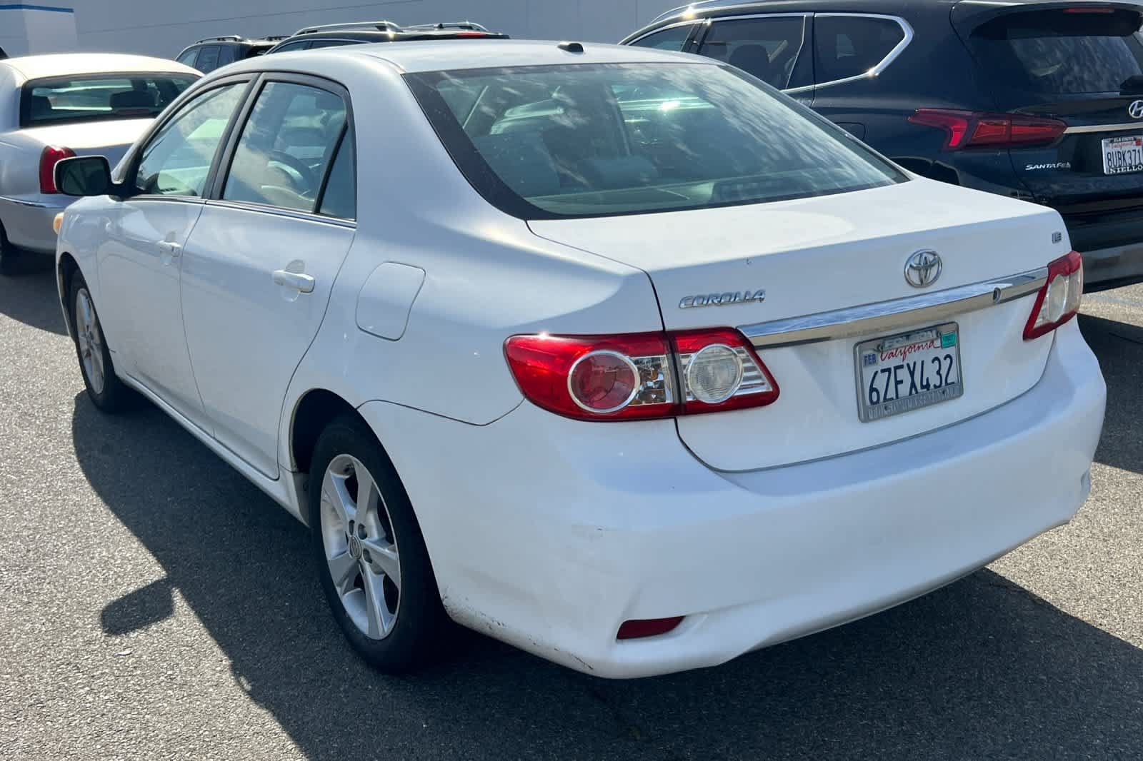 Used 2013 Toyota Corolla LE w/ Premium Pkg FWD image 6
