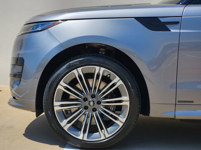 Used 2025 Land Rover Range Rover Sport Autobiography AWD/4WD image 9