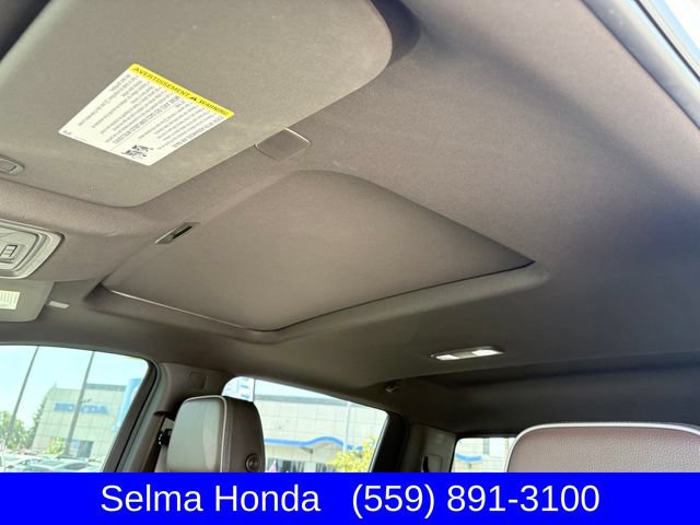 Used 2023 GMC Sierra 1500 Denali w/ Technology Package AWD/4WD image 12