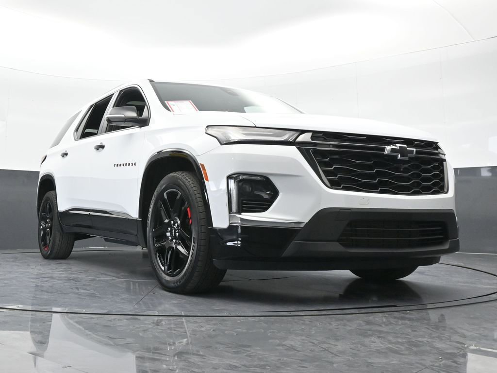 Used 2023 Chevrolet Traverse Premier w/ Redline Edition image 76
