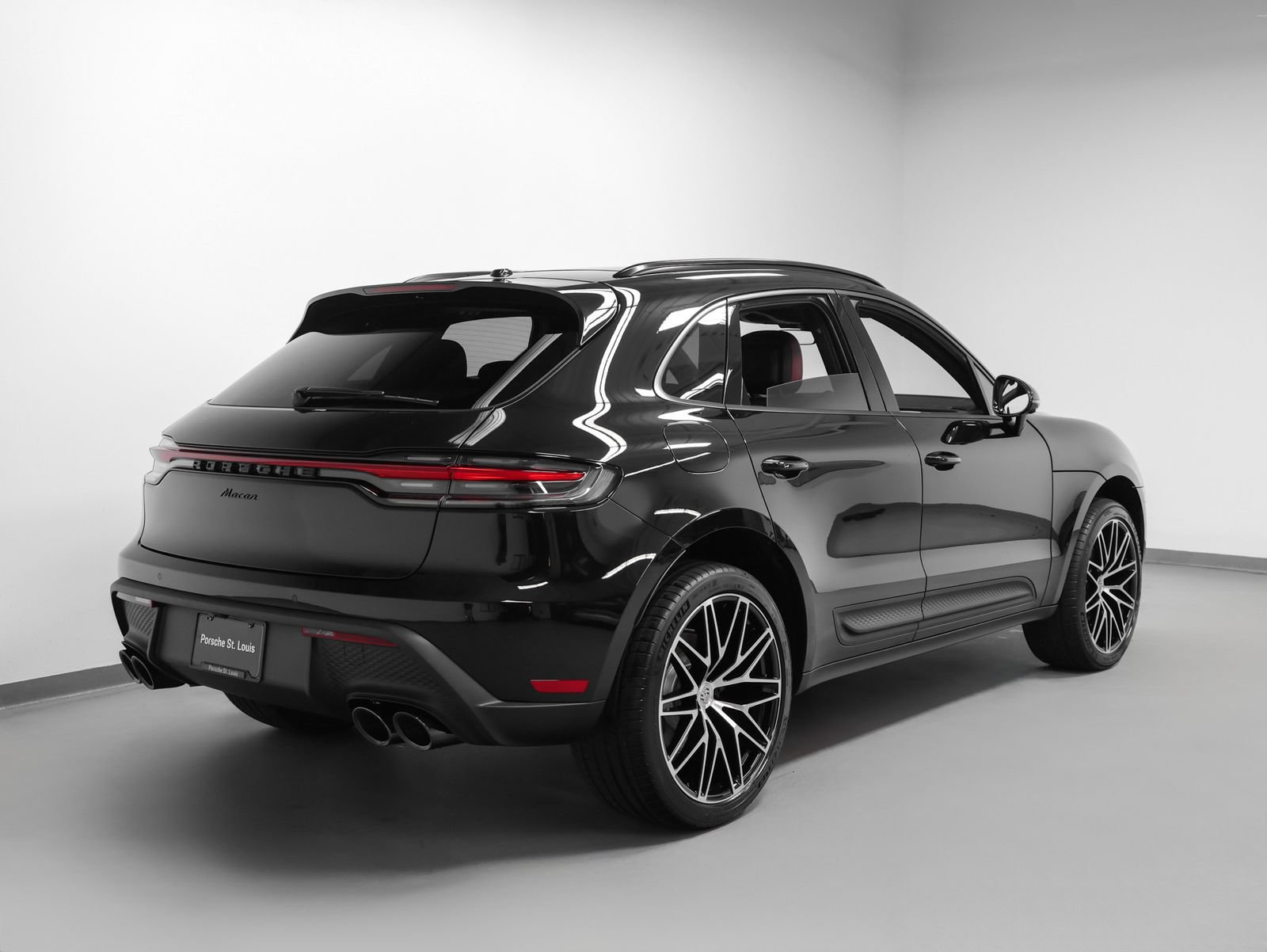 New 2026 Porsche Macan AWD/4WD image 12