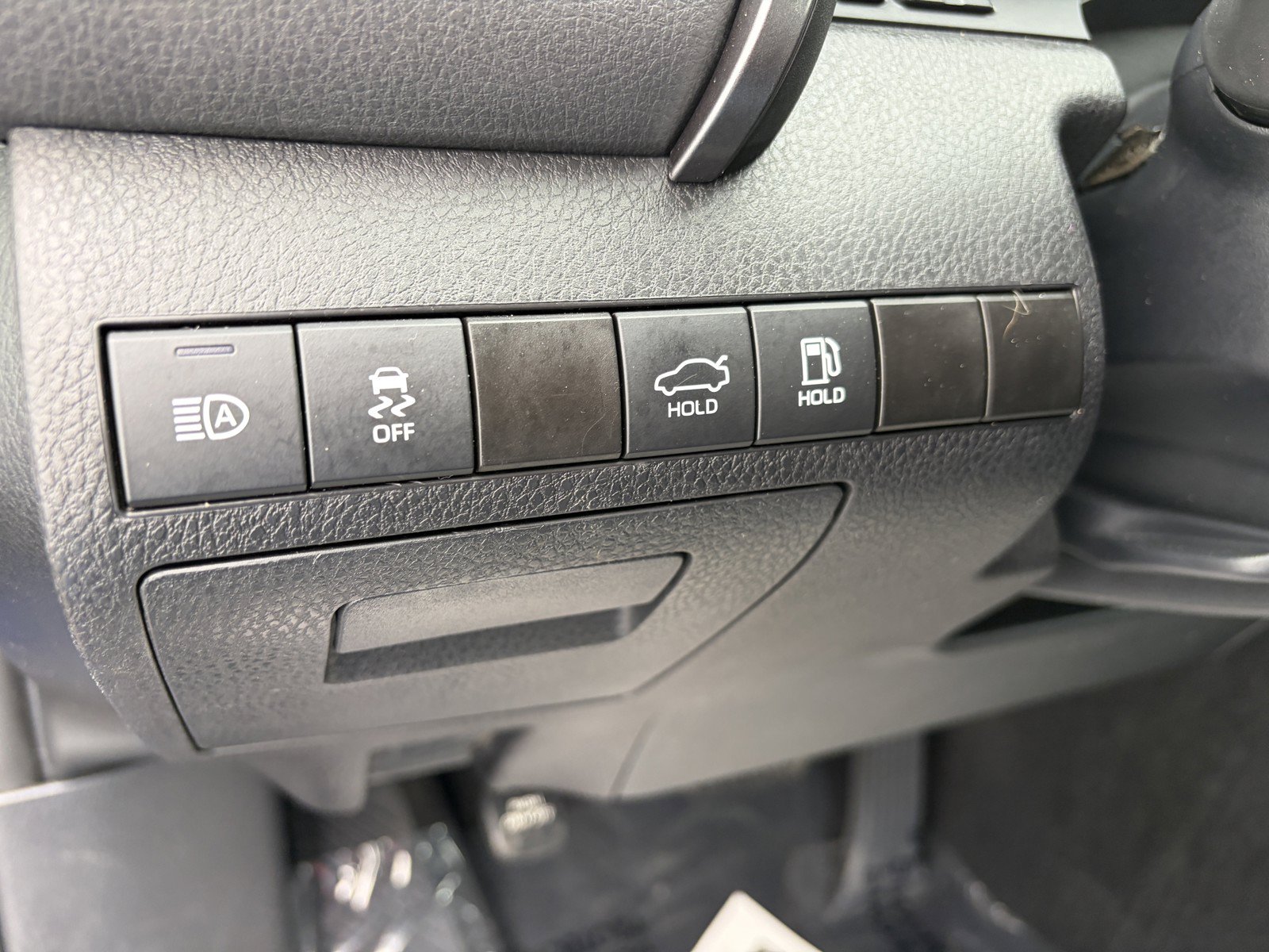 Used 2023 Toyota Camry SE FWD image 25
