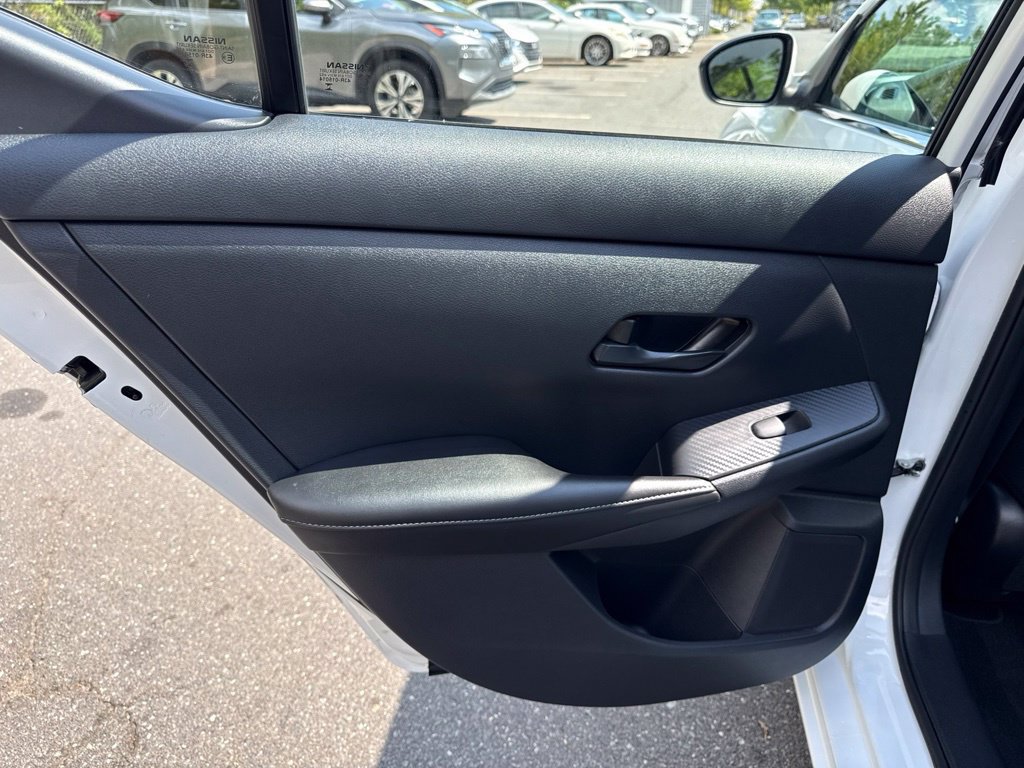 Used 2025 Nissan Sentra S FWD image 26