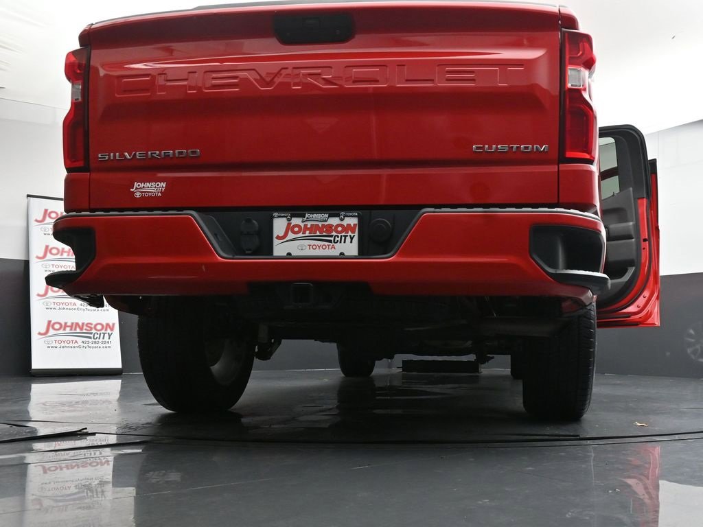 Used 2020 Chevrolet Silverado 1500 Custom w/ Custom Value Package image 43