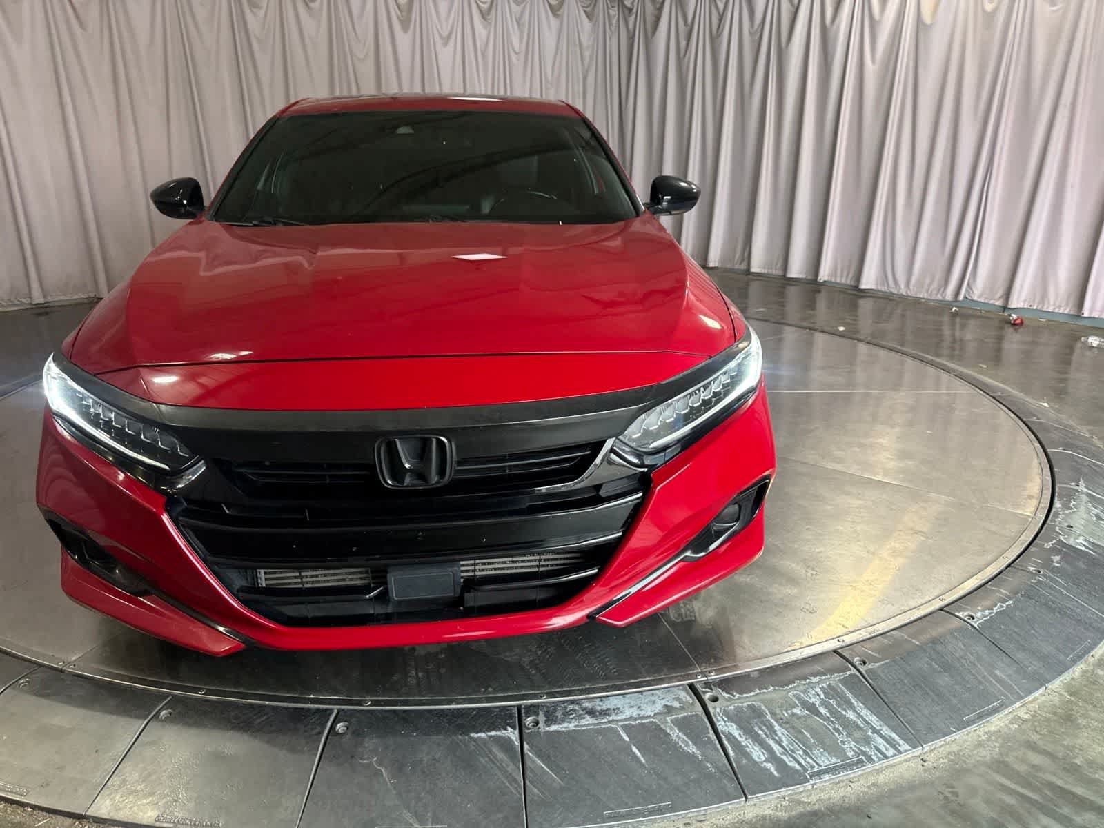 Used 2021 Honda Accord Sport image 2