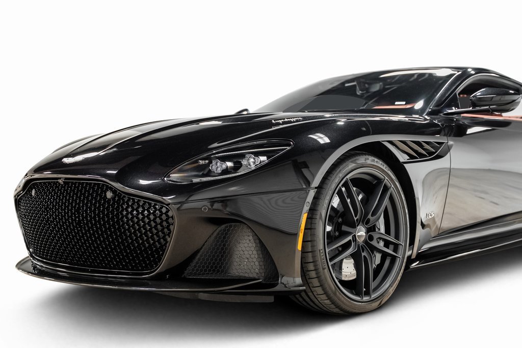 Used 2019 Aston Martin DBS Superleggera image 12