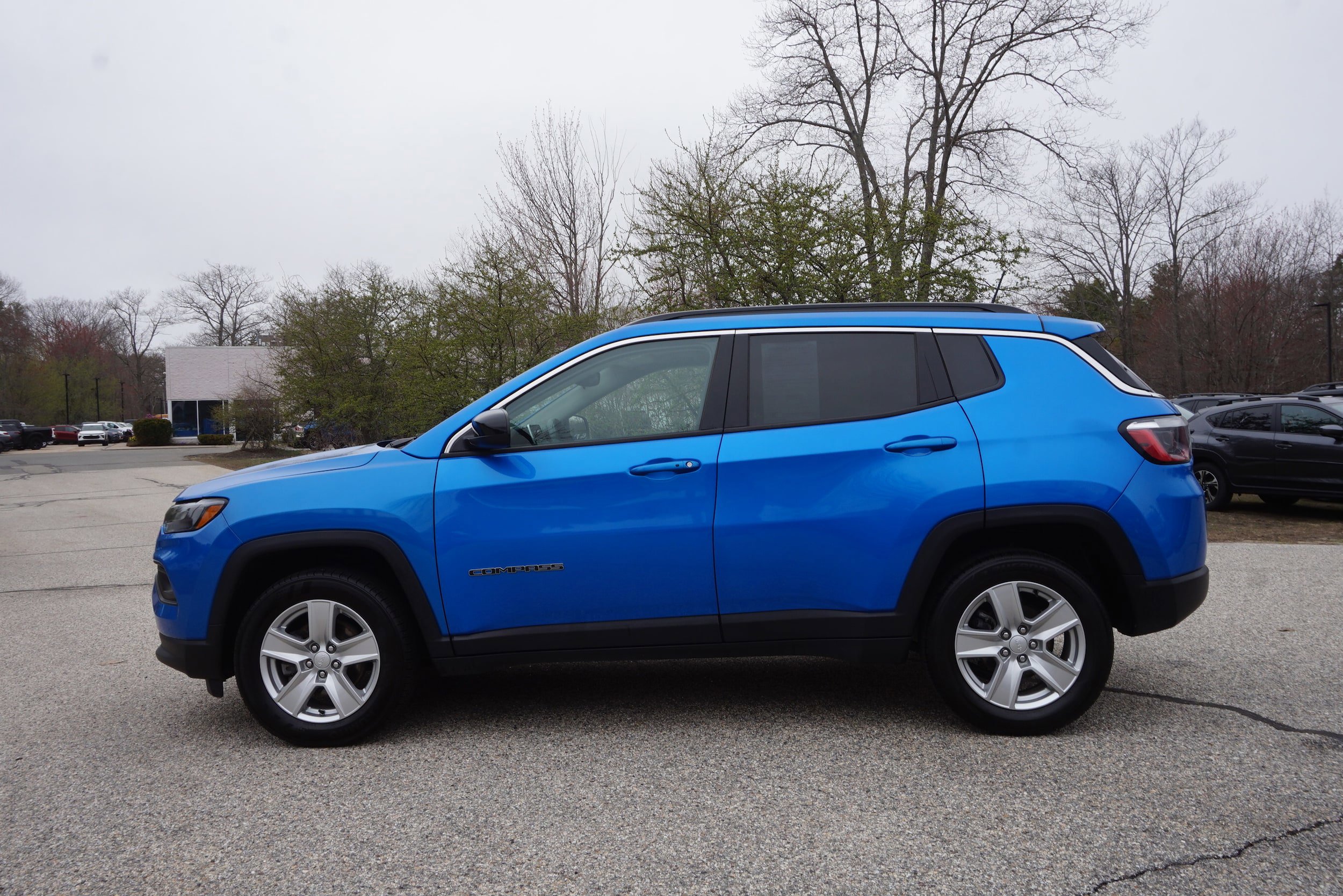 Used 2022 Jeep Compass Latitude AWD/4WD image 8