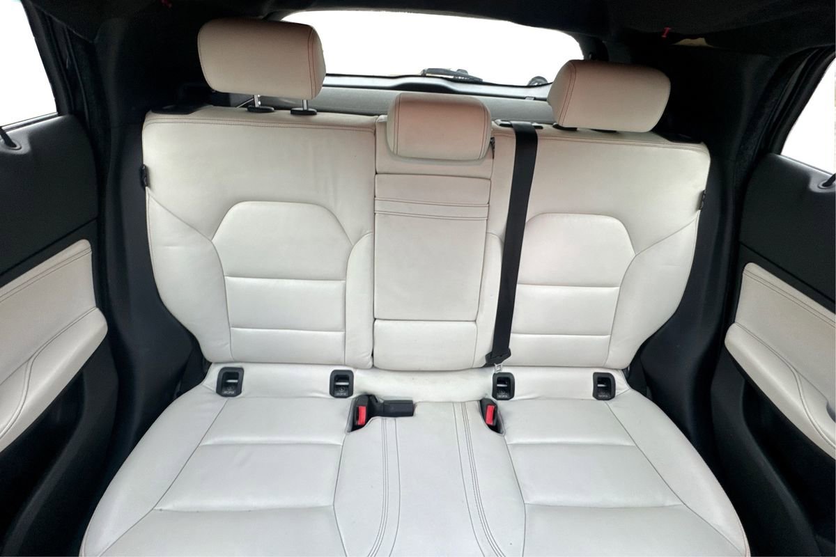 Used 2017 INFINITI QX30 Premium w/ Technology Package image 14