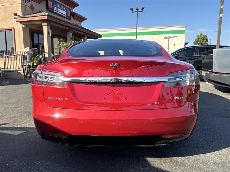 Used 2018 Tesla Model S P100D AWD/4WD image 5