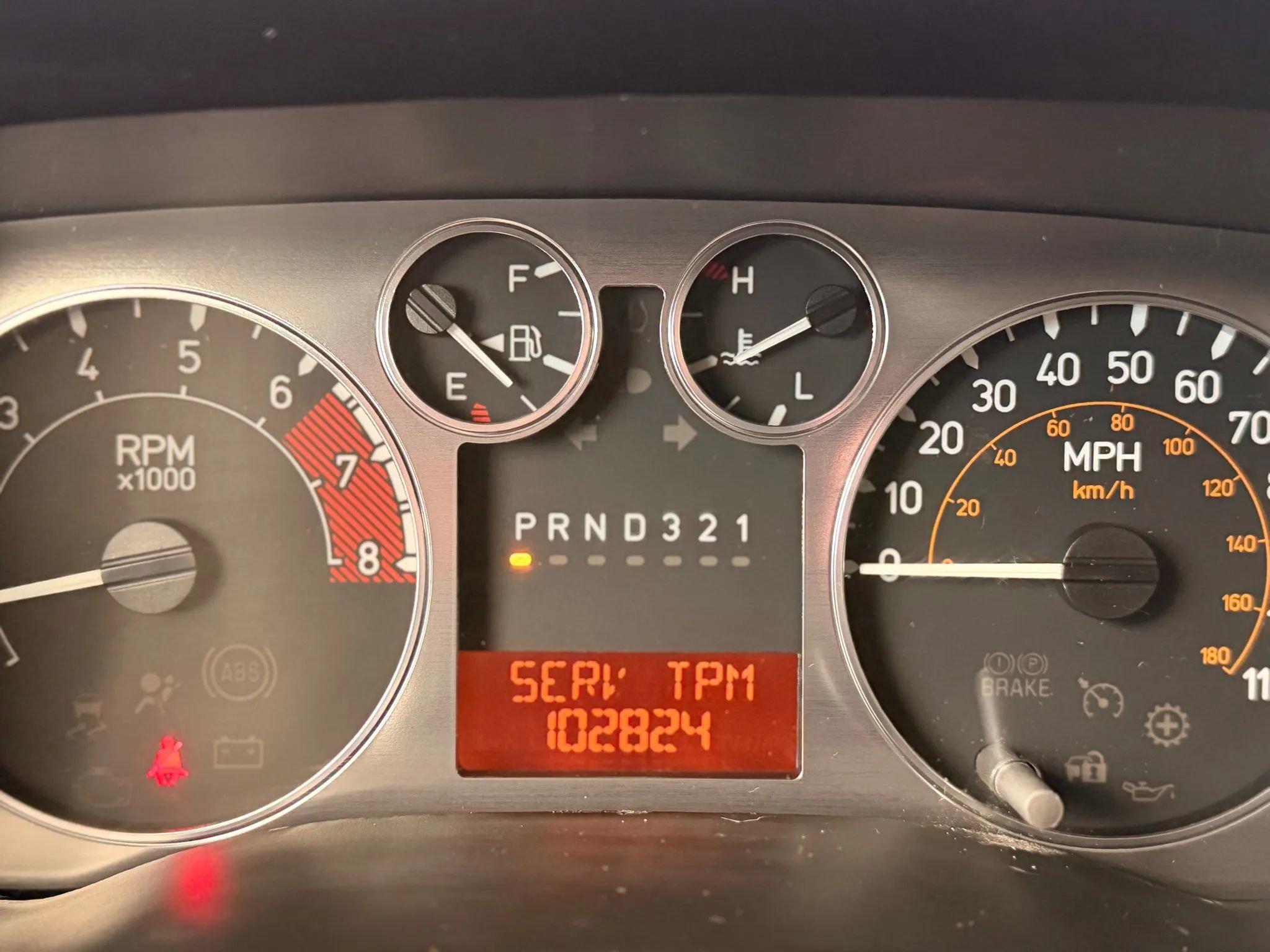 Used 2010 HUMMER H3 image 5