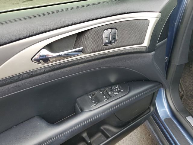 Used 2018 Lincoln MKZ Premiere image 22