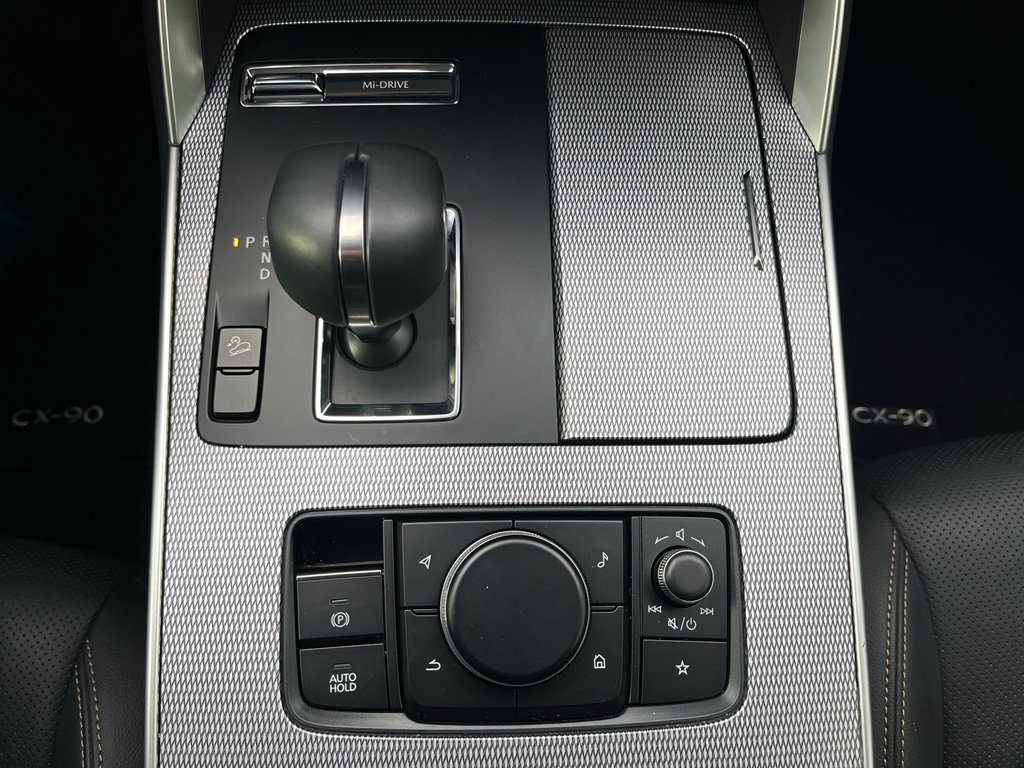 Certified 2025 MAZDA CX-90 3.3 Turbo w/ Preferred Package image 19