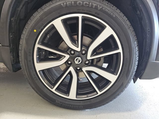 Used 2018 Nissan Rogue SL w/ Premium Package AWD/4WD image 31