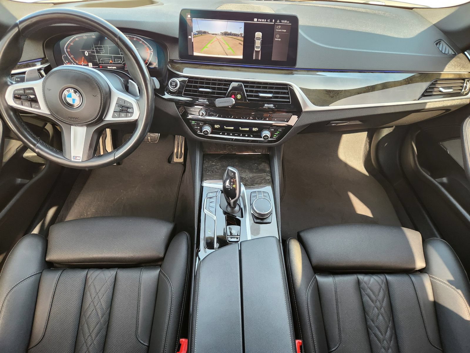 Used 2022 BMW 540i w/ M Sport Package RWD image 26
