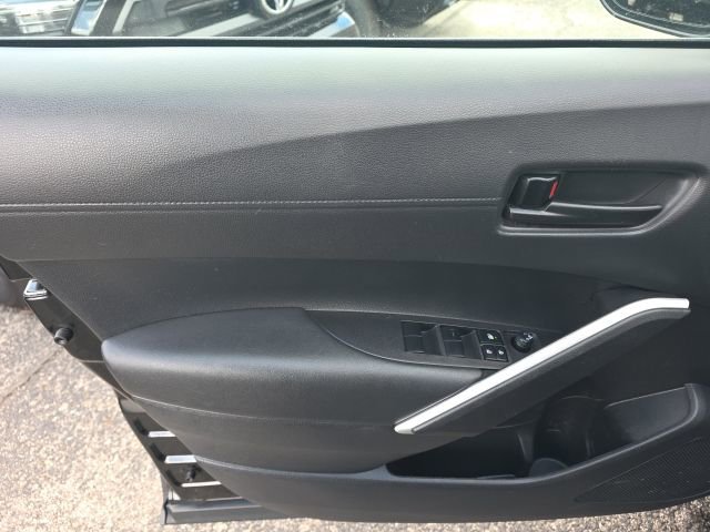 Used 2026 Toyota Corolla Cross LE w/ Black Badges Package (TMS) image 12