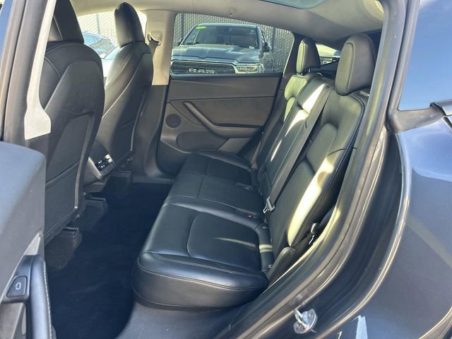 Used 2022 Tesla Model Y Performance image 23