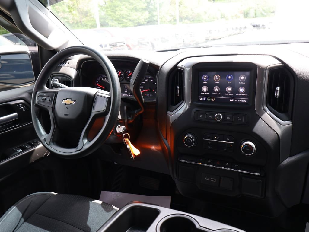 Used 2021 Chevrolet Silverado 1500 Custom AWD/4WD image 24