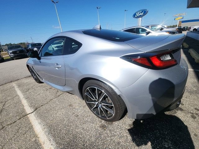 Used 2024 Toyota GR86 Premium image 8