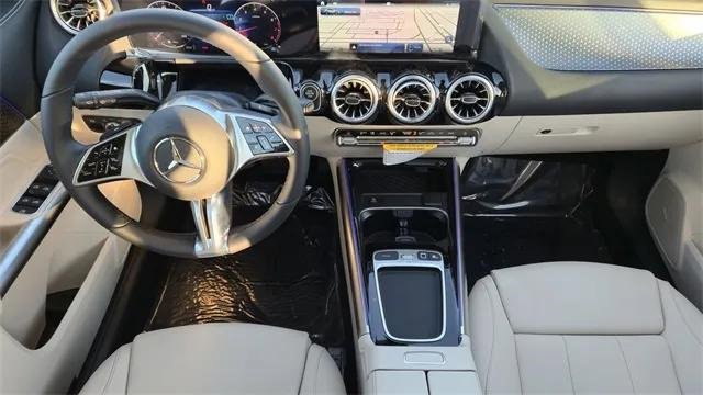 Certified 2025 Mercedes-Benz GLA 250 image 6
