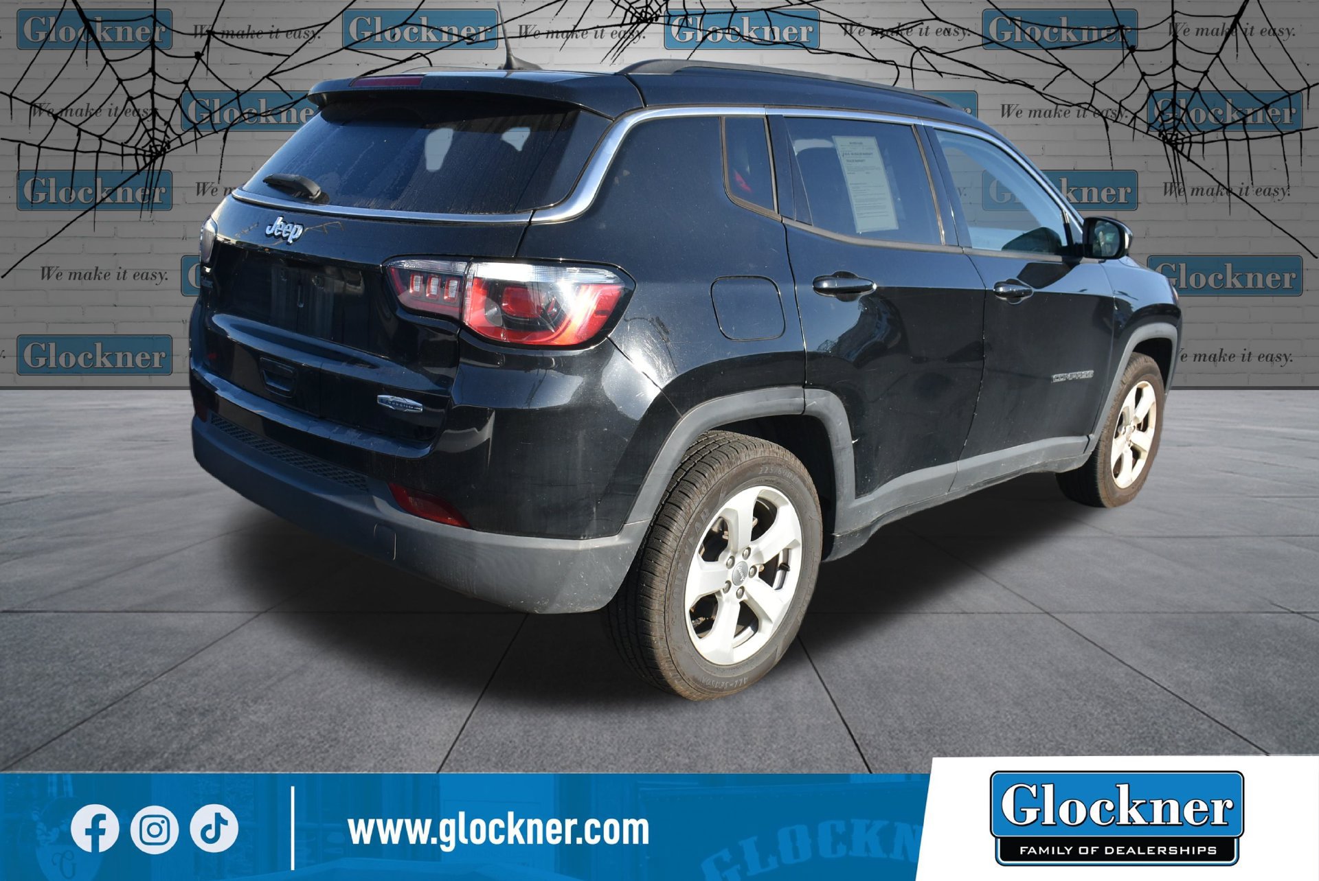 Used 2018 Jeep Compass Latitude w/ Popular Equipment Group FWD image 13
