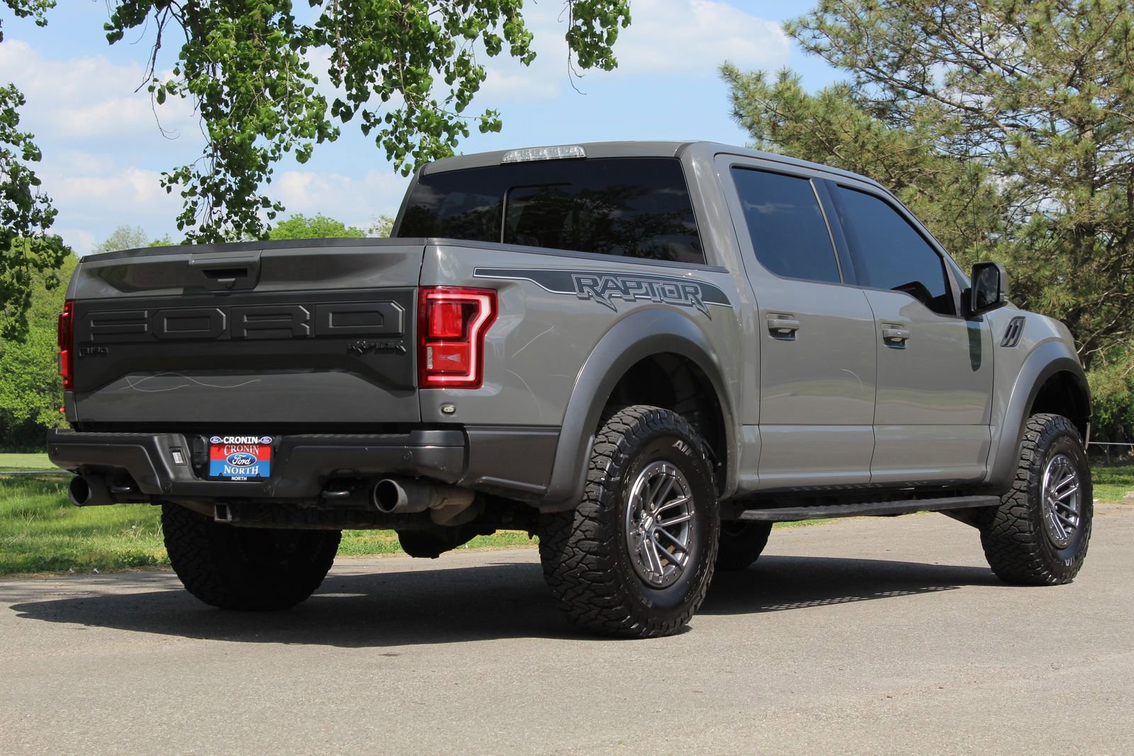 Used 2020 Ford F150 Raptor w/ Equipment Group 802A Luxury AWD/4WD image 7