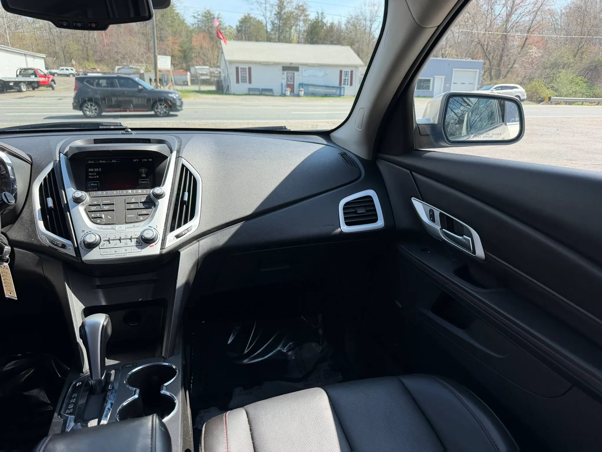 Used 2015 GMC Terrain SLT w/ Safety Package image 28