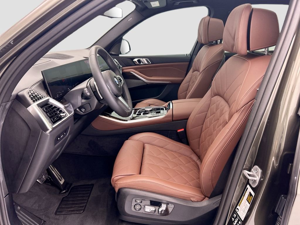 Certified 2026 BMW X5 xDrive40i w/ M Sport Package image 18