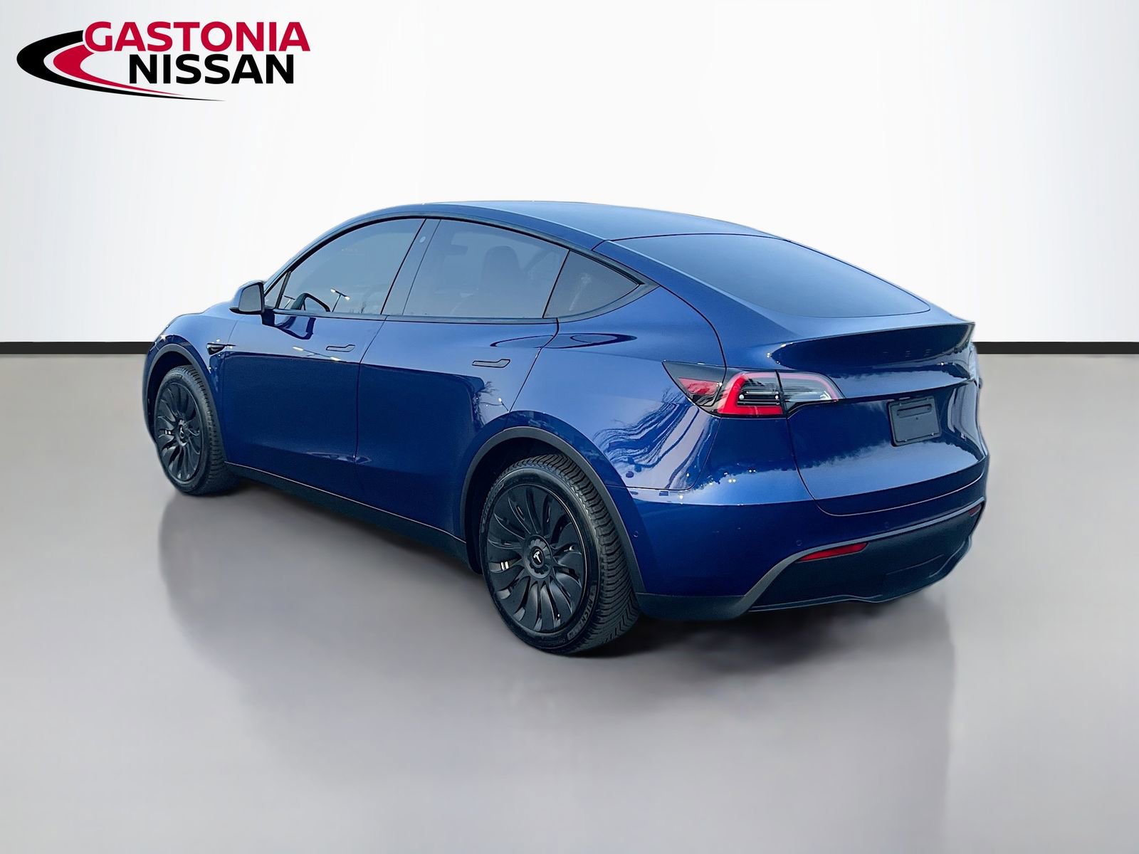 Used 2020 Tesla Model Y Long Range image 6