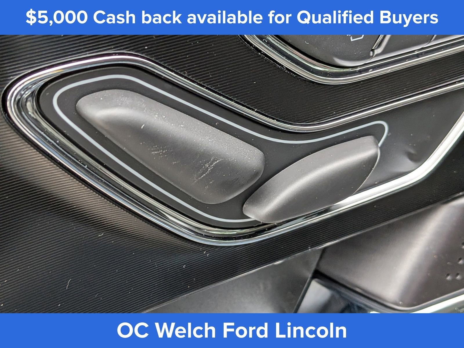 New 2026 Lincoln Corsair Premiere image 23