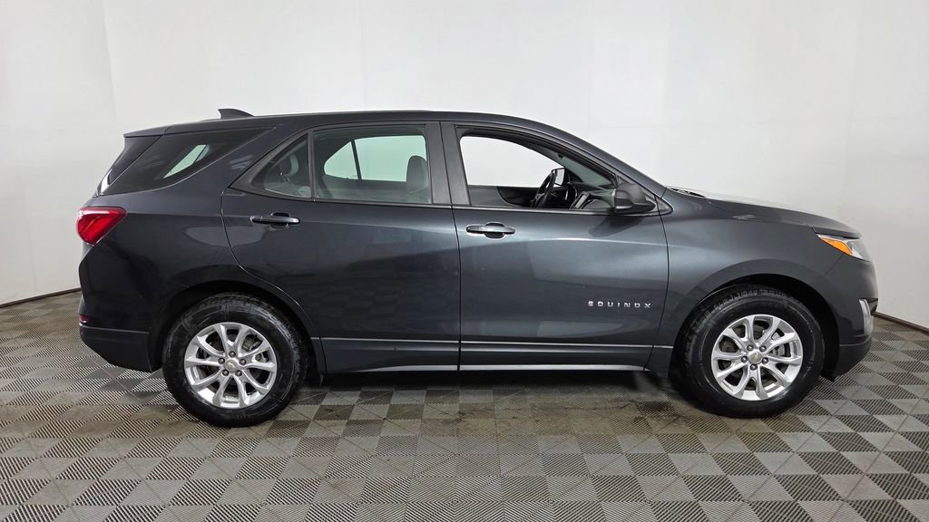 Used 2020 Chevrolet Equinox LS AWD/4WD image 9